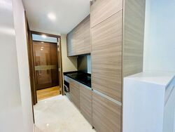 8 Saint Thomas (D9), Condominium #635507061